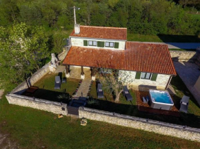 Istrian stone built holiday house Ana Rita